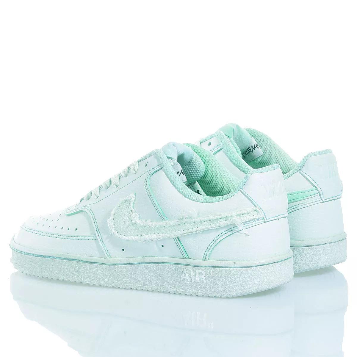 Nike Dye Mint
