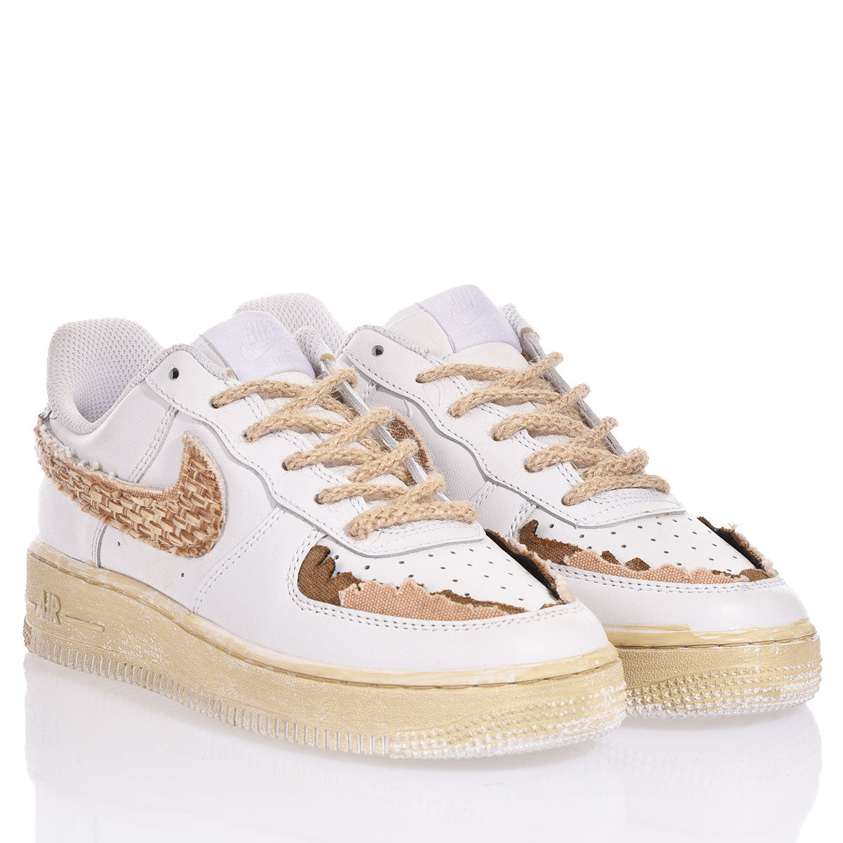NIKE AIR FORCE 1  MOKACINO