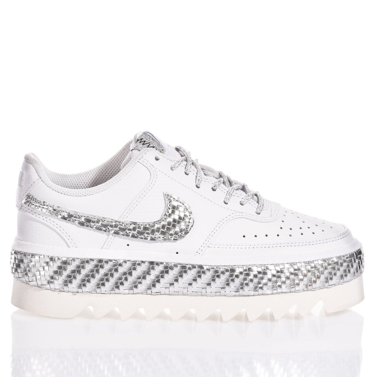 Nike Blend Silver Basket