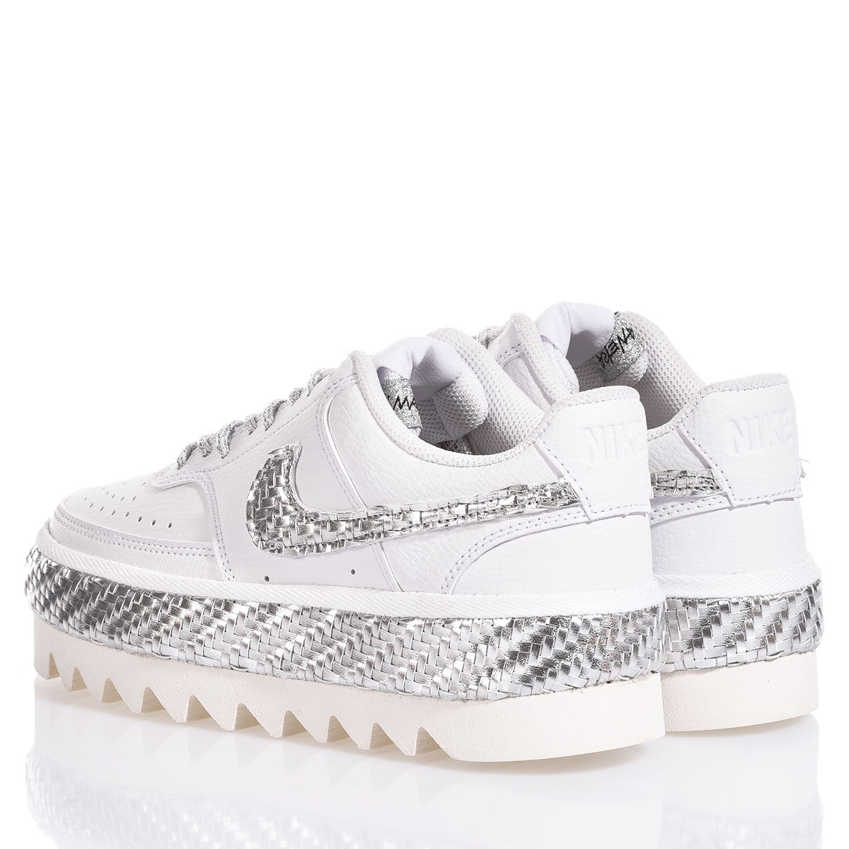 Nike Blend Silver Basket