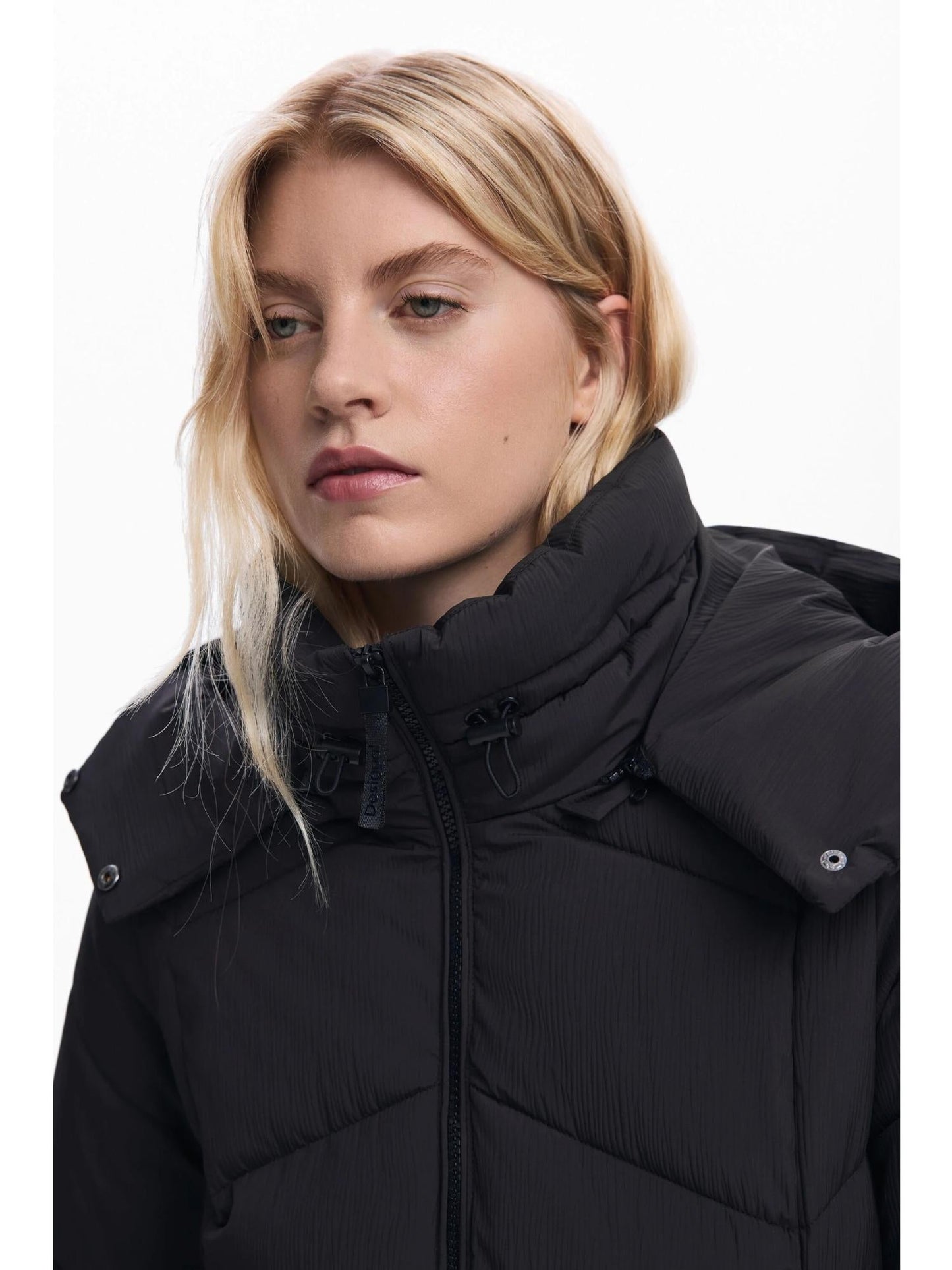 Desigual Giacca Imbottita con Cintura Donna Nera