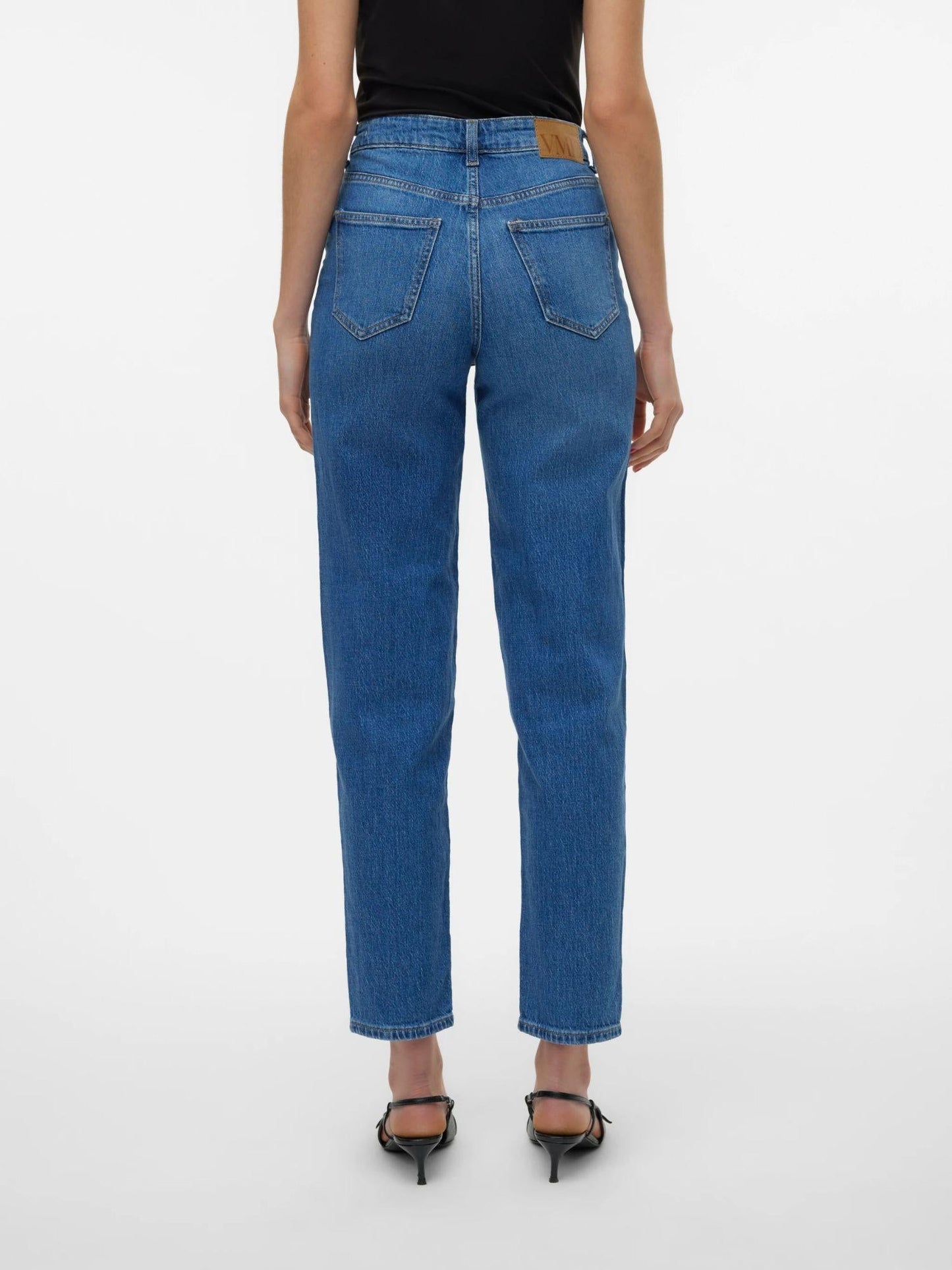 Vero Moda Jeans Donna Tessa A Vita Alta Mom Fit Medium Blue Denim