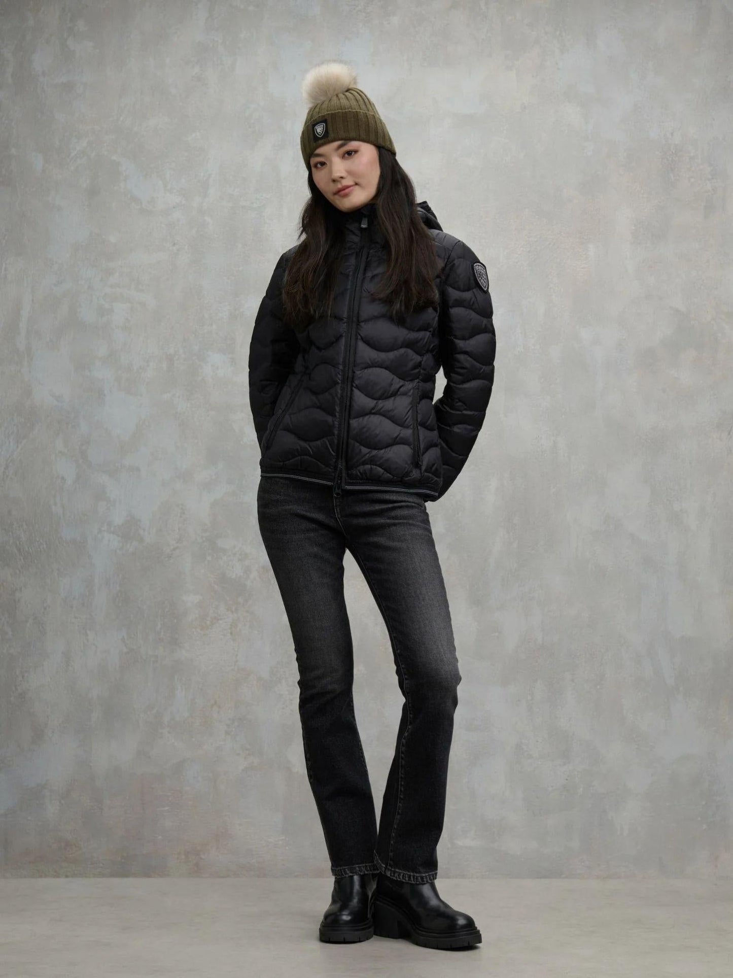 Blauer Piumino Donna Camelia Nero con Interno Beige