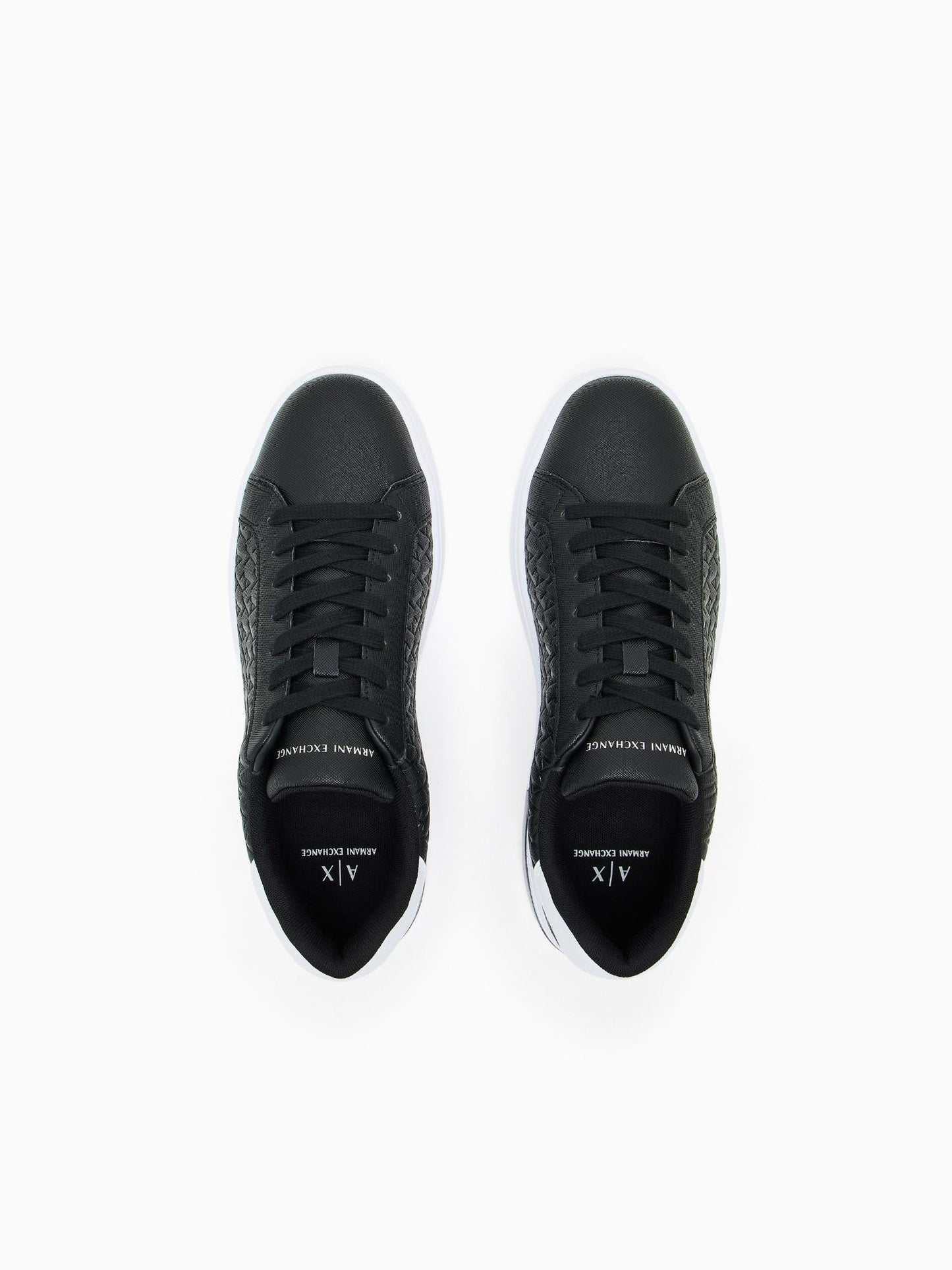 Armani Exchange Scarpe da ginnastica con lacci e logo in rilievo allover Uomo Nero