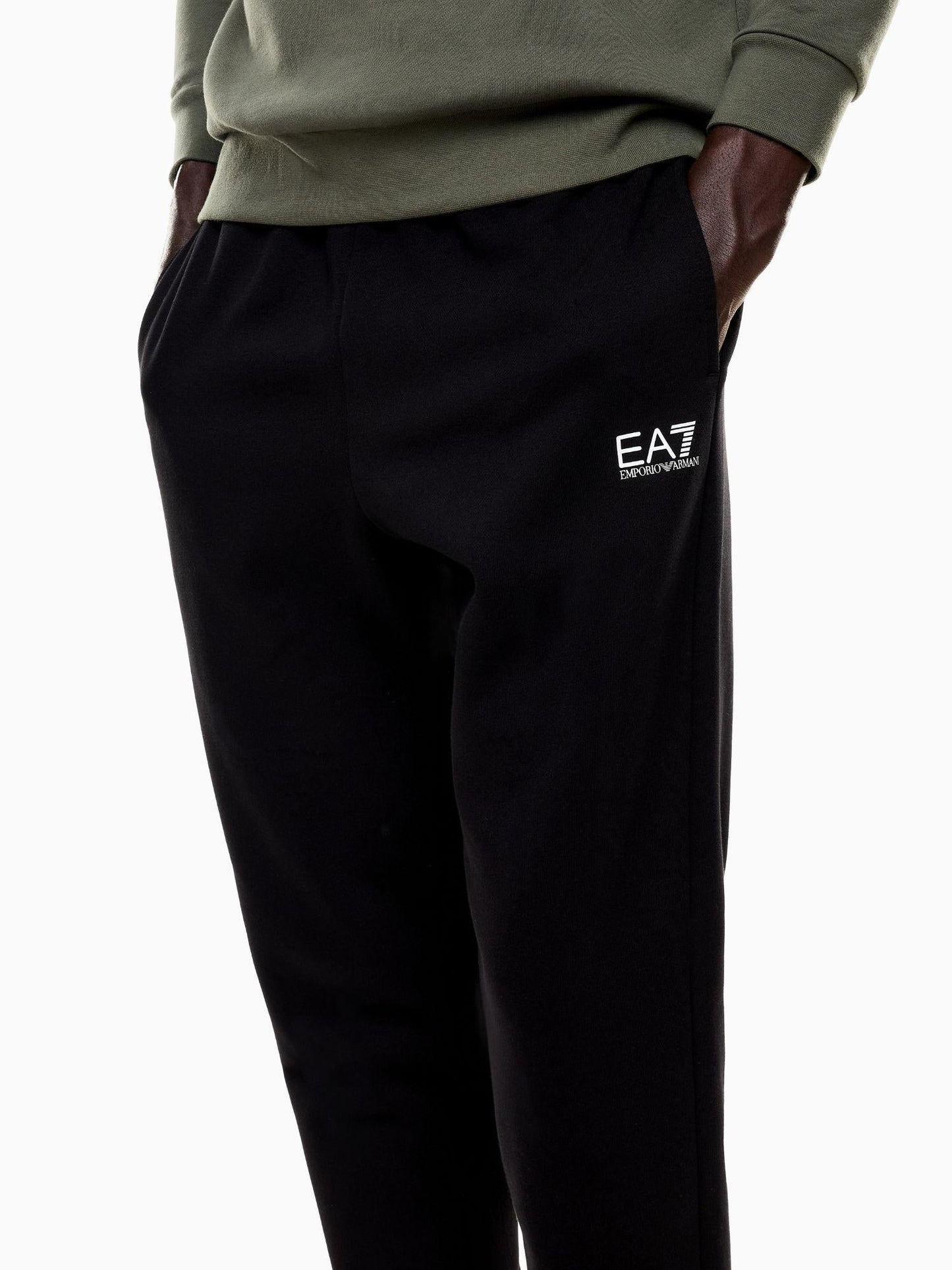 EA7 Emporio Armani Tuta Uomo Core Identity In Misto Cotone Verde Beetle Nero