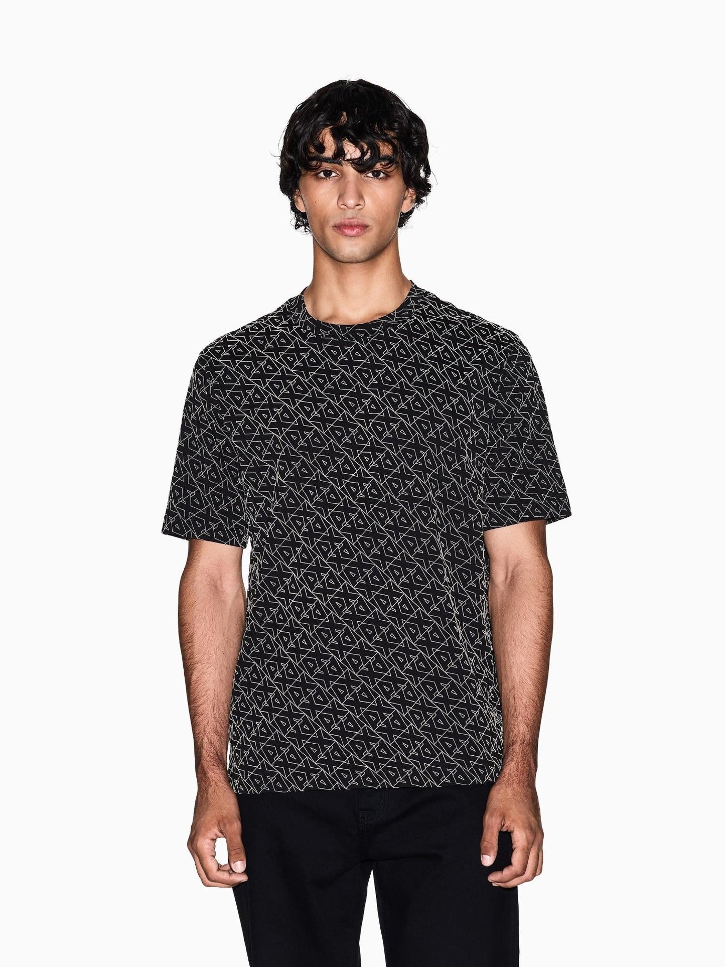 Armani Exchange T-shirt Uomo regular fit logo allover Nero