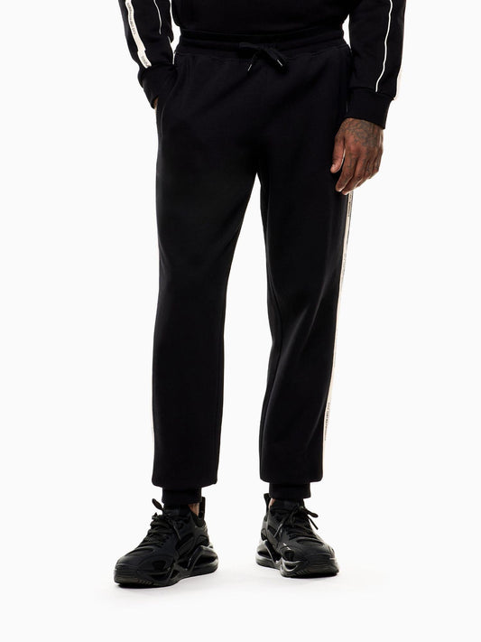 EA7 Emporio Armani Pantaloni Jogger Uomo Logo Series In Misto Cotone Nero