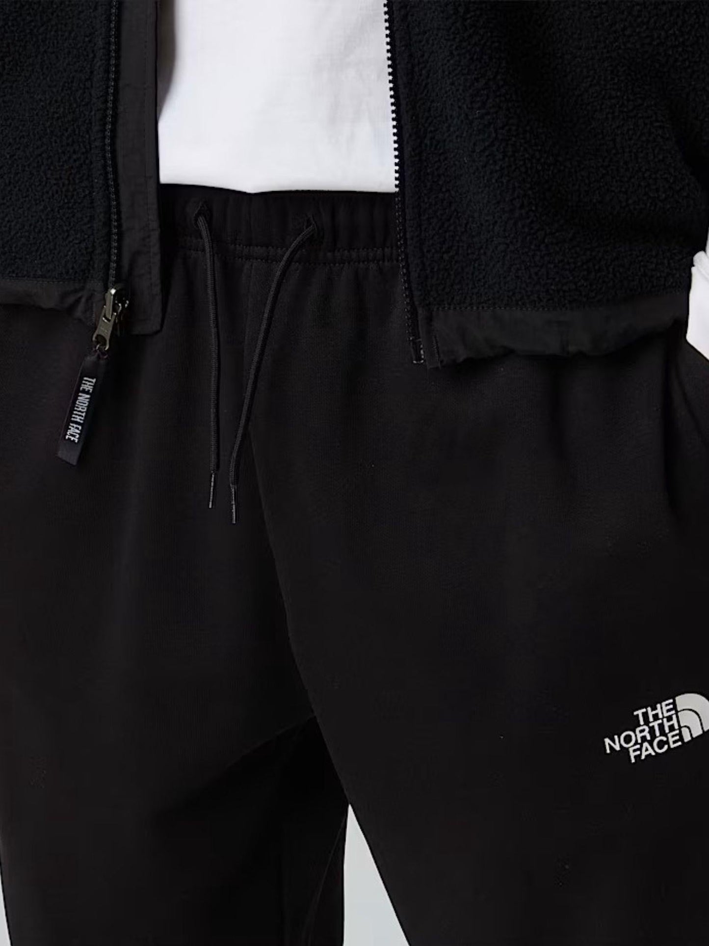 The North Face Pantaloni Jogger Uomo Simple Dome Regular Affusolati Nero