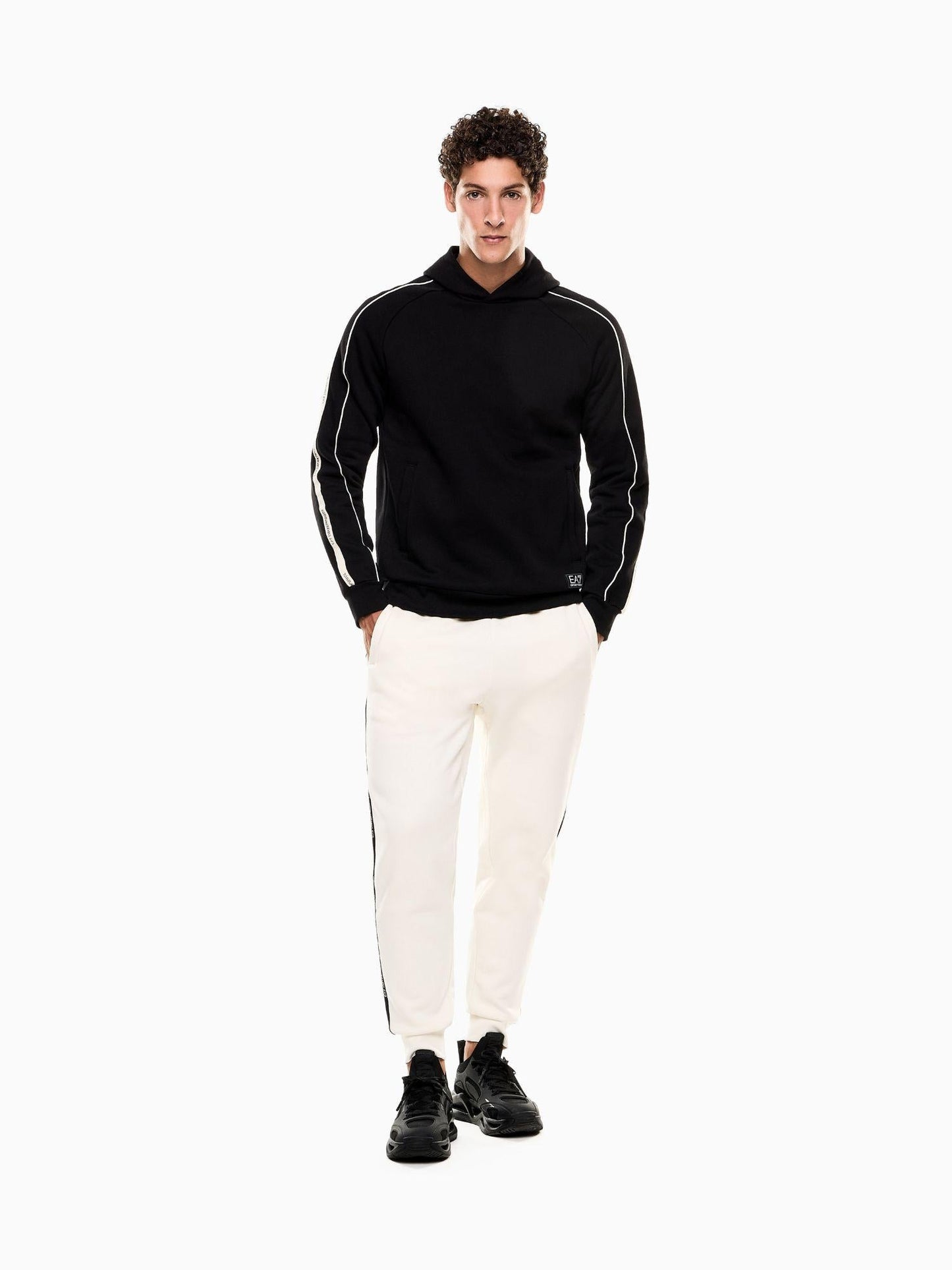 EA7 Emporio Armani Felpa Uomo Logo Series Con Cappuccio In Misto Cotone Nero